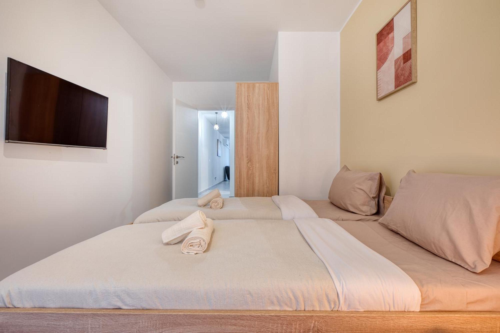 Anita's Modern Near Sliema, Valletta, St Julians Msida
