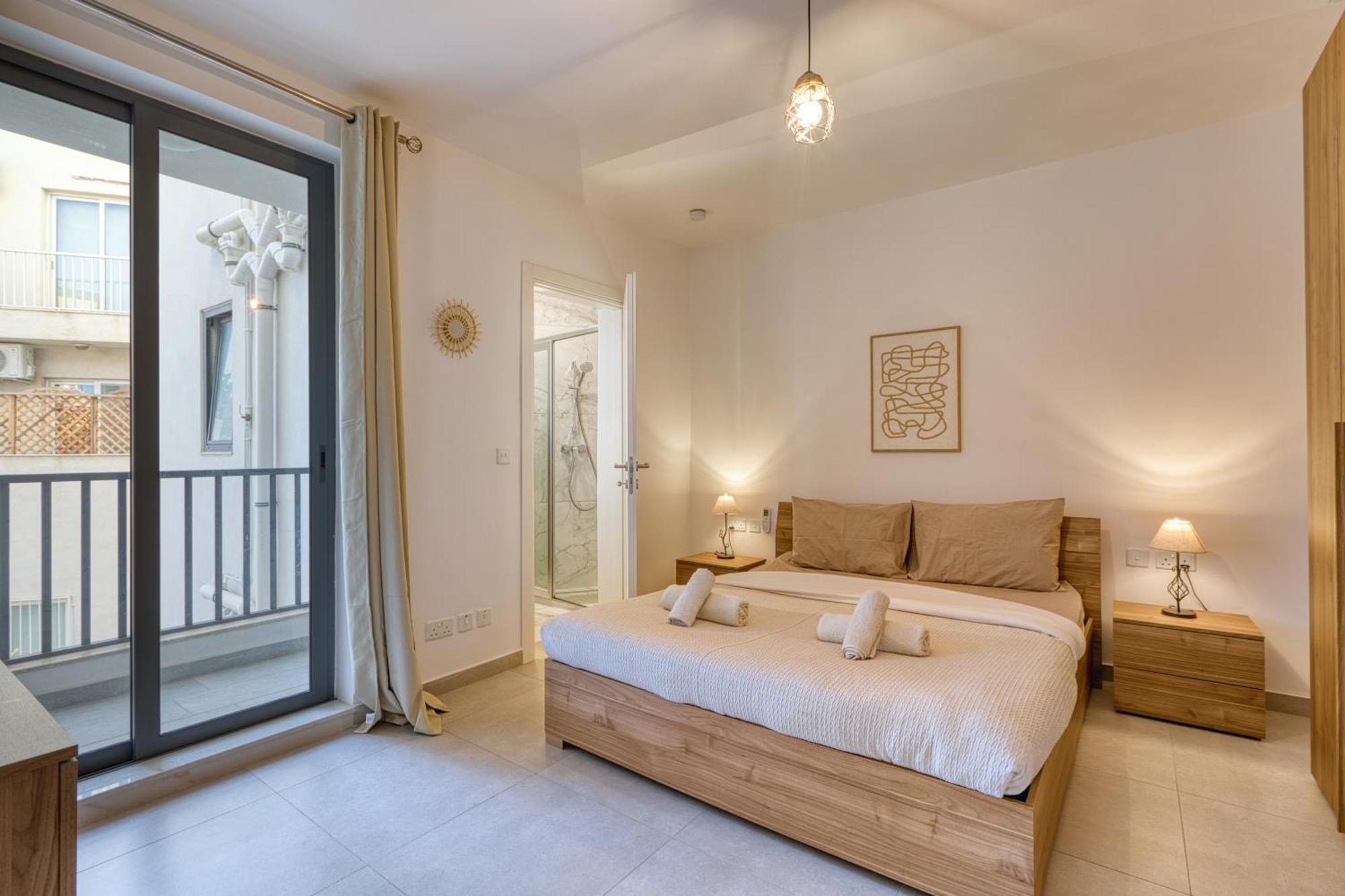Apartamento Anita's Modern Near Sliema, Valletta, St Julians *